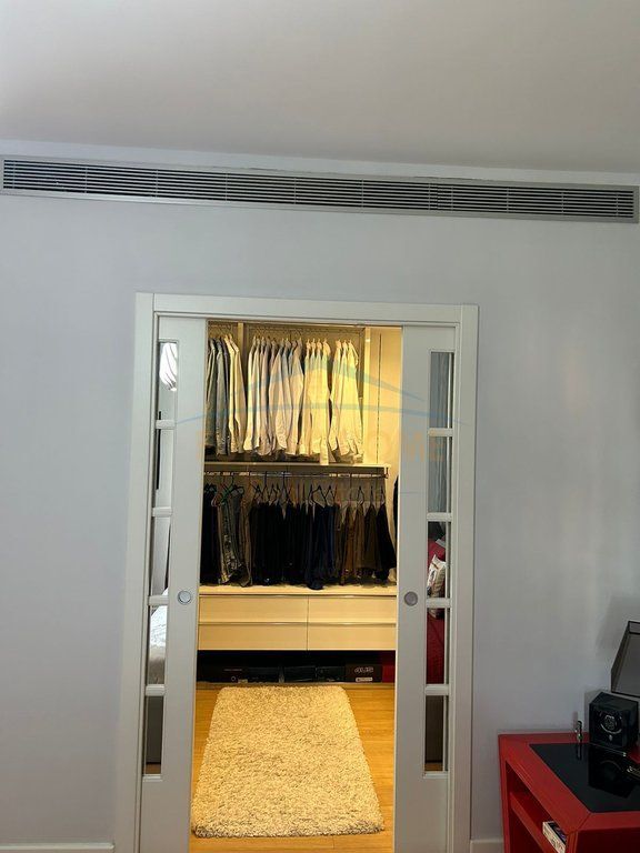 Appartamento 3+1+3+ 2 garage in vendita Kodra e Diellit 1