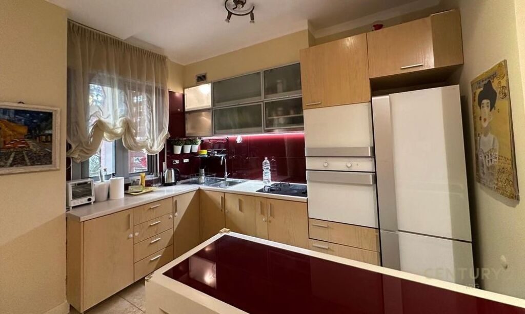 Appartamento in affitto 2+1+2 presso Liqeni i Thate