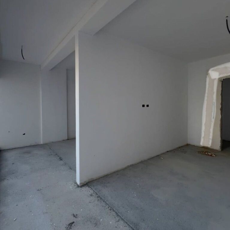 🏡✨ SHITET APARTAMENT 2+1+2 – KOMUNA E PARISIT | PRANË KIKA 2 ✨🏡