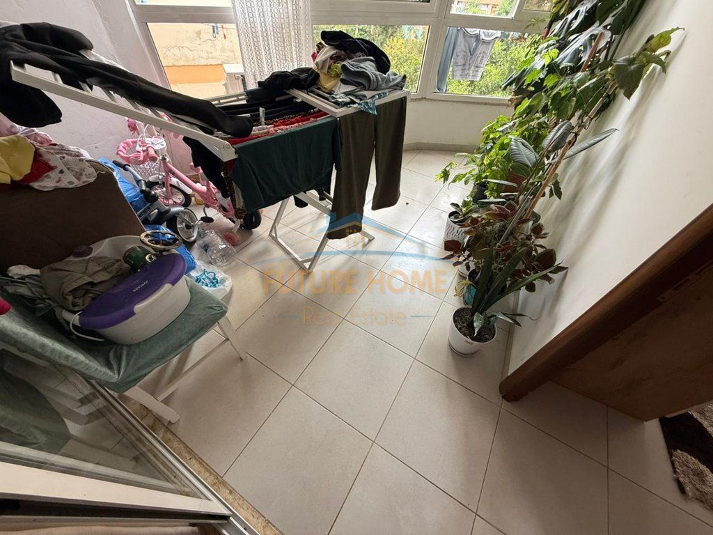 Shitet,Apartament 2+1,Unaza e Re,Tiranë