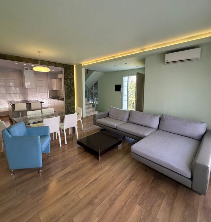 📌 VILLA SU 4 PIANI IN AFFITTO – White House, TEG
