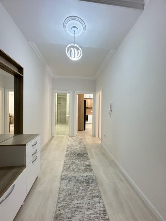 Apartament 2+1+ parking per qera Grand Galeria !