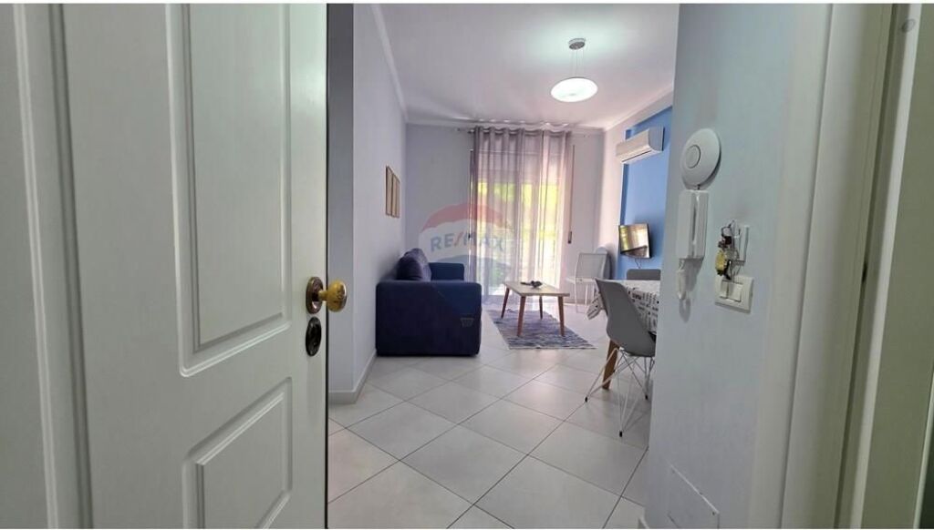 Super Okazion Apartament 1+1 në shitje në Uji të Ftohtë, pranë Tiku &amp; Mato, Vlorë