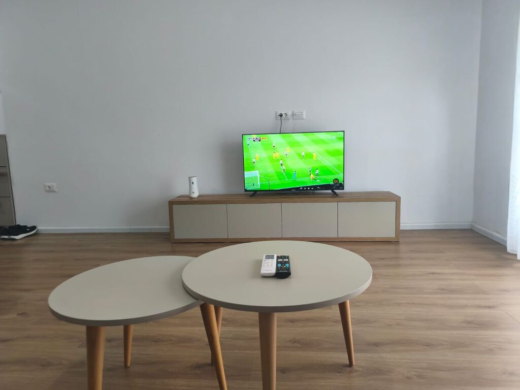Jepet me qira apartament 2+1
