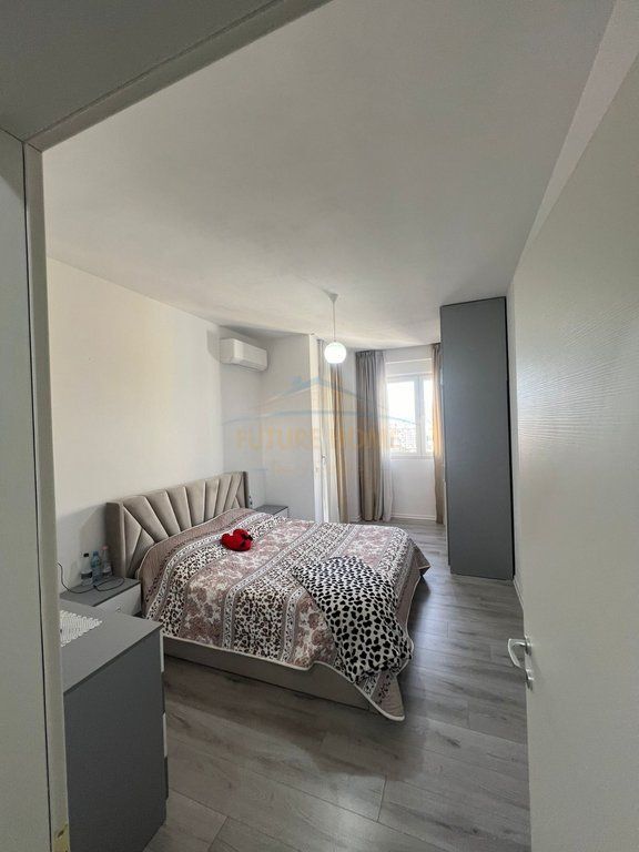 Apartment 2+1+parking space for sale Grand Gallery Yzberisht