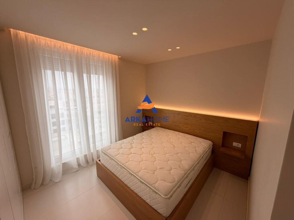 AFFITTASI APPARTAMENTO 2+1 "AL NUOVO BOULEVARD" 75000 LEKE