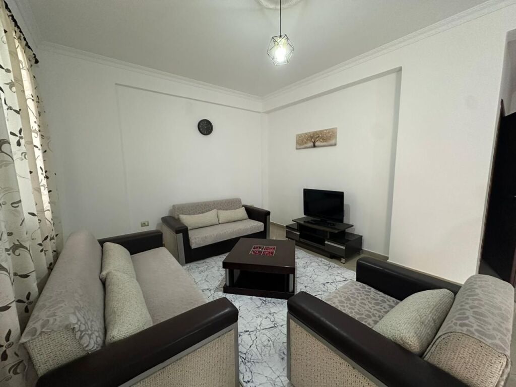 2+1 apartment for rent in Astir.
