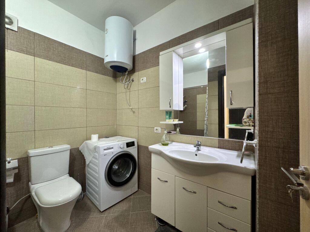 Shitet Apartment 1+1 Durres, Plepa