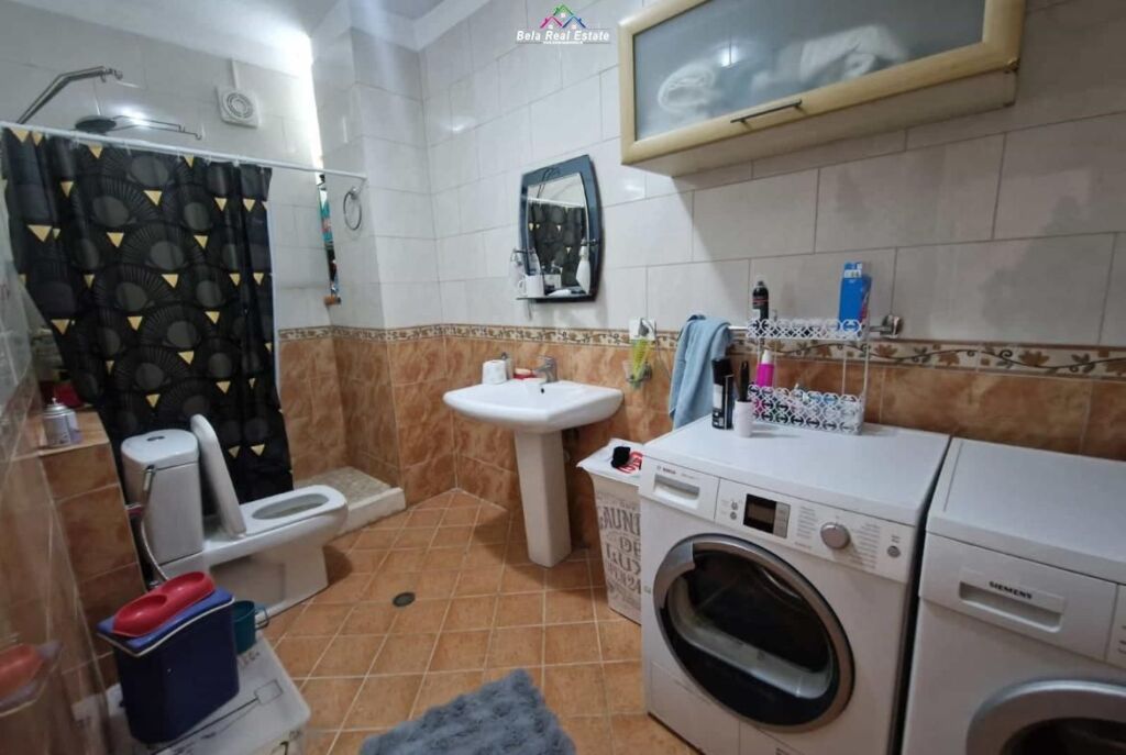 Appartamento In Affitto 2+1 Al Complesso Delijorgji (ID B2201884) Tirana
