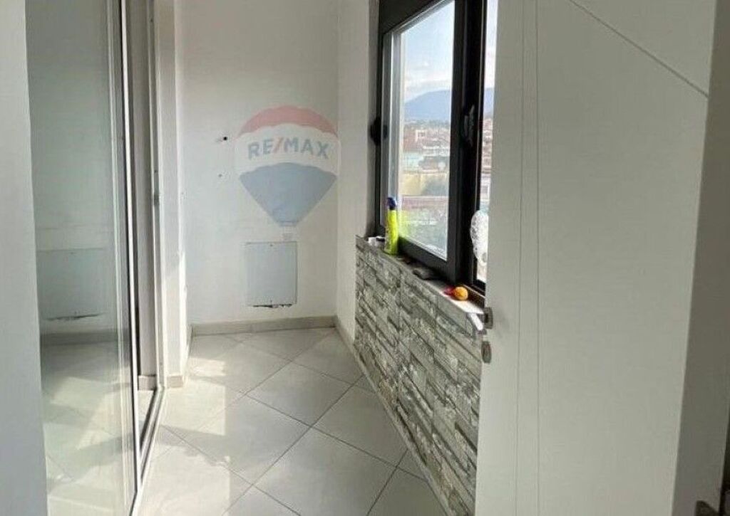 Apartament - Për Shitje - Ish Tregu Elektrik, Tiranë ID: 530571006-26