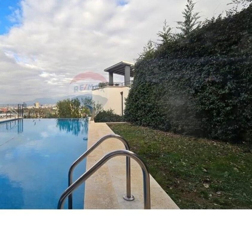 In affitto - Villa di lusso vicino al Lago Secco ID: 530201001-816