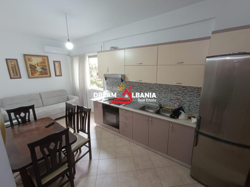 Apartment for rent 1+1 at the Paris Commune in Tirana (ID 42111565)