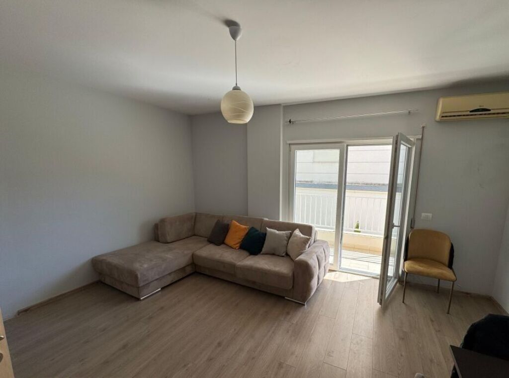 Apartament ne shitje 2+1+2 , Kopshti Botanik