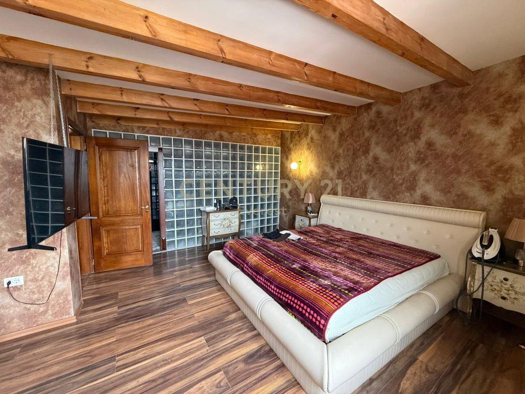 KOPSHTI BOTANIK, APARTAMENT 1+1 + GARDEROBE PER QIRA 800 € /Muaj