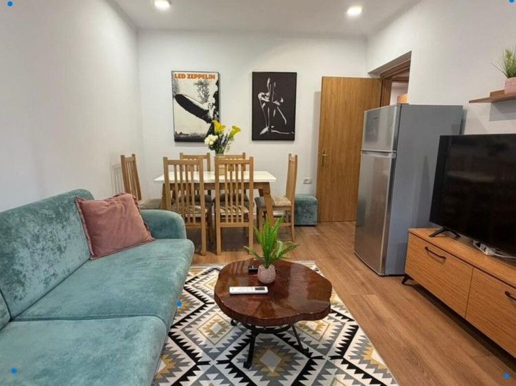 Qera, Apartament 1+1, 21Dhjetori, Tiranë.