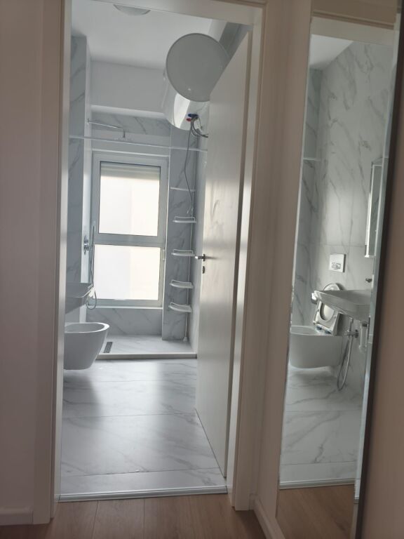 Jepet me qira apartament 2+1