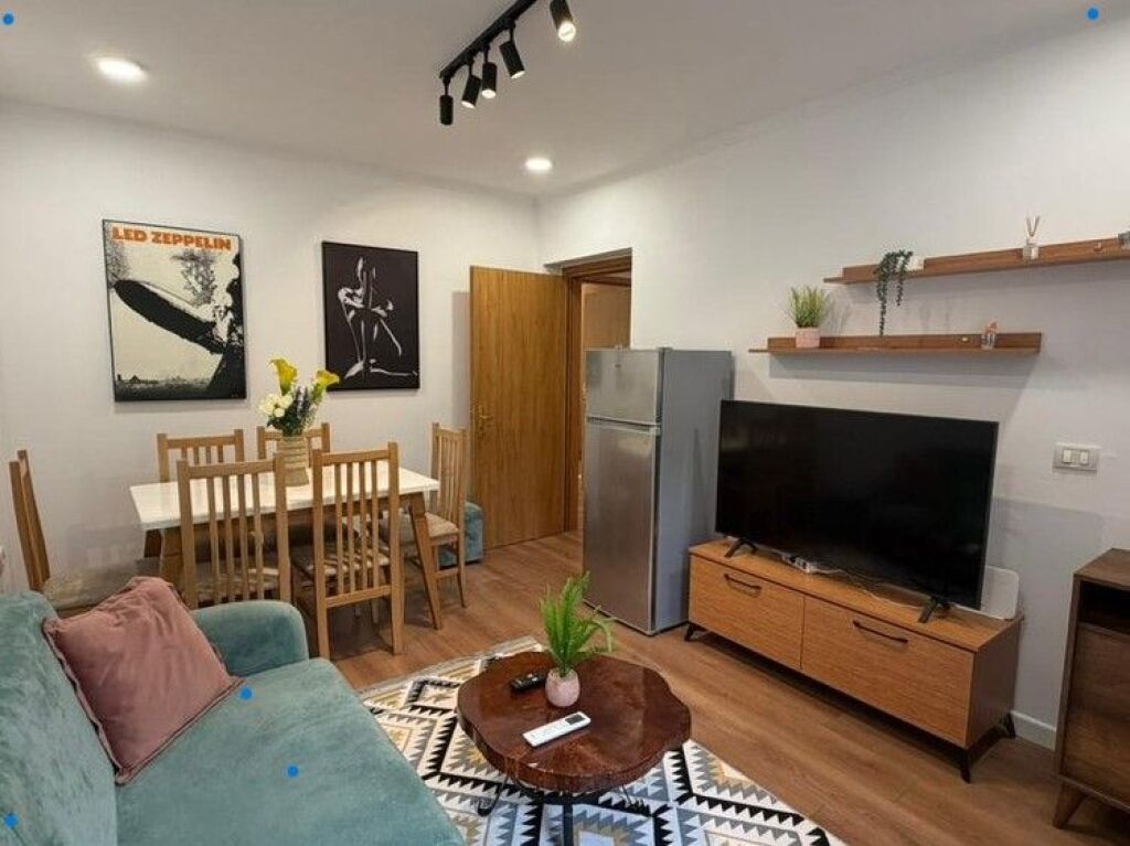 Qera, Apartament 1+1, 21Dhjetori, Tiranë.