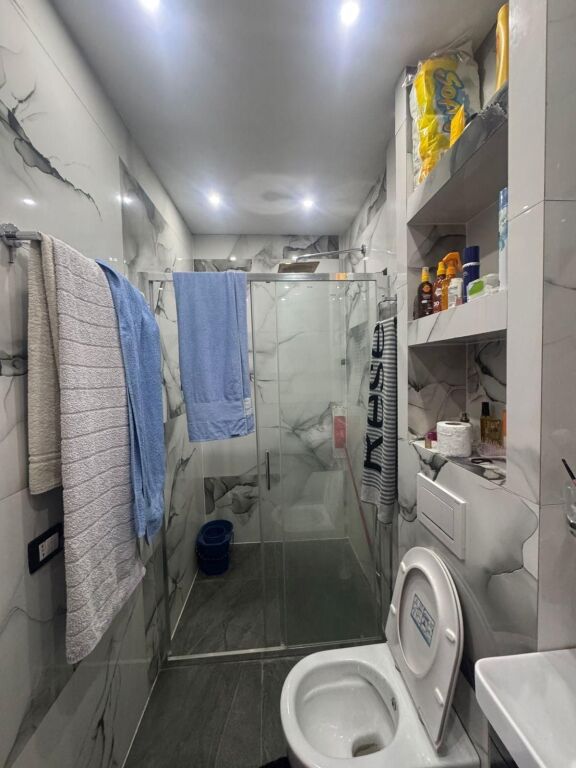 Shitet apartament 2+1 në një nga zonat më të kërkuara të bregdetit, Mali i Robit 🌊