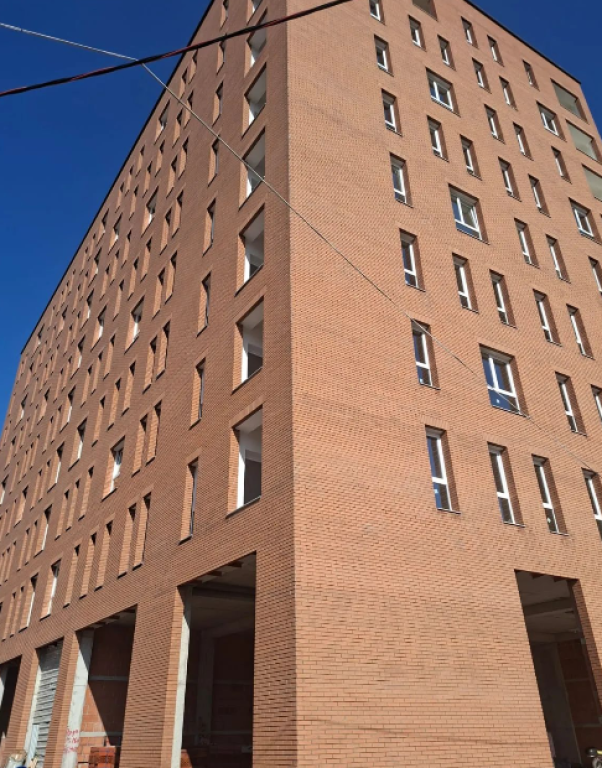 SHITET APARTAMENT 2+1+2 – Përballë Vila L, Astir