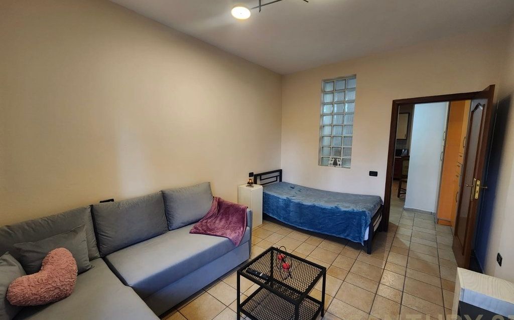 Apartament 1+1 me qira , Rruga e Kavajes