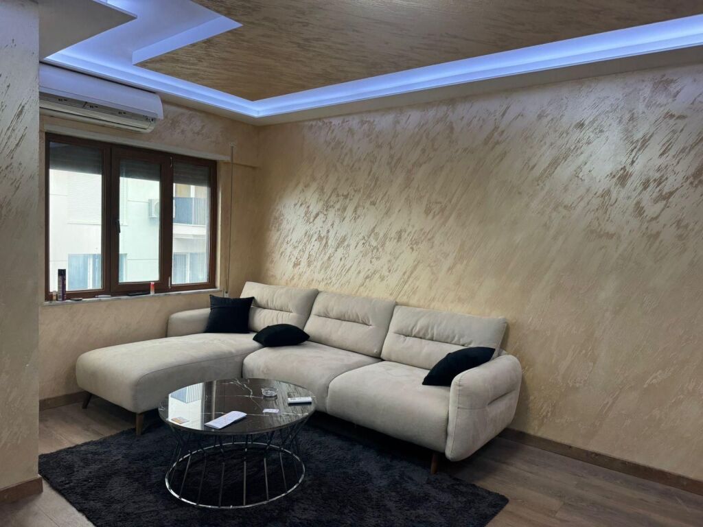 Shitet apartament 2+1 në një nga zonat më të kërkuara të bregdetit, Mali i Robit 🌊