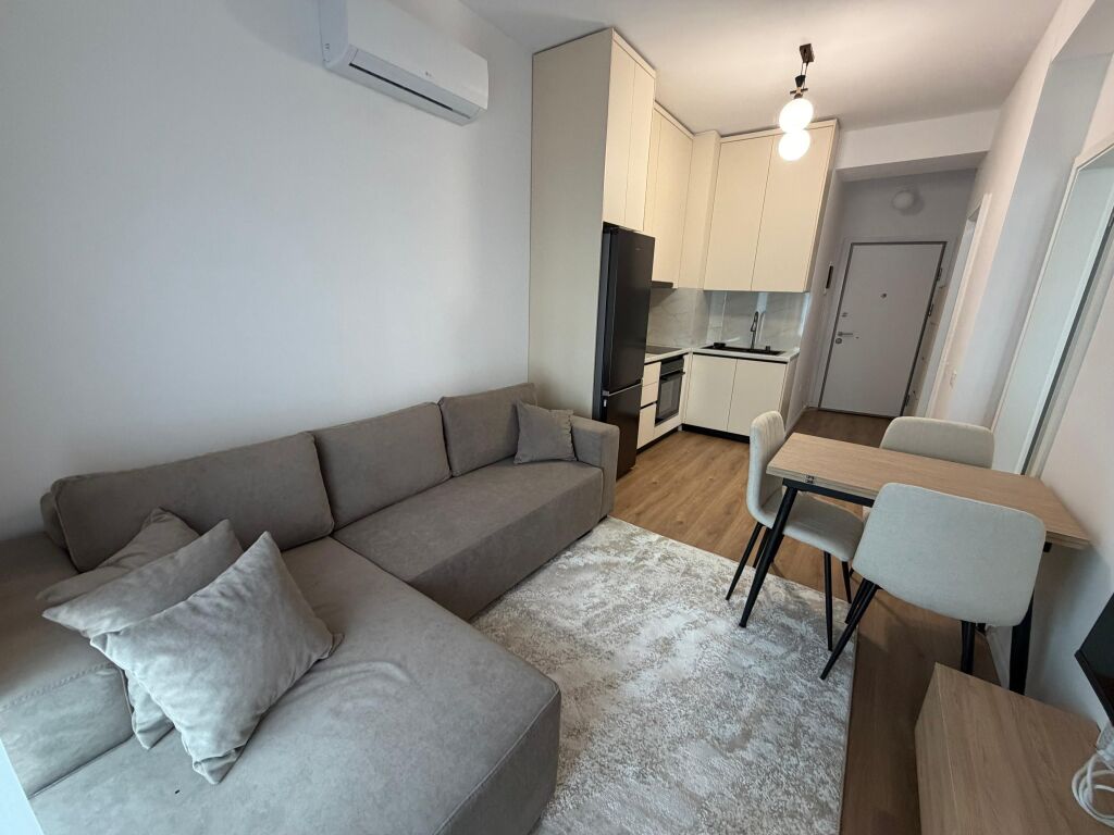 Kadiu Apartment me qera 1+1