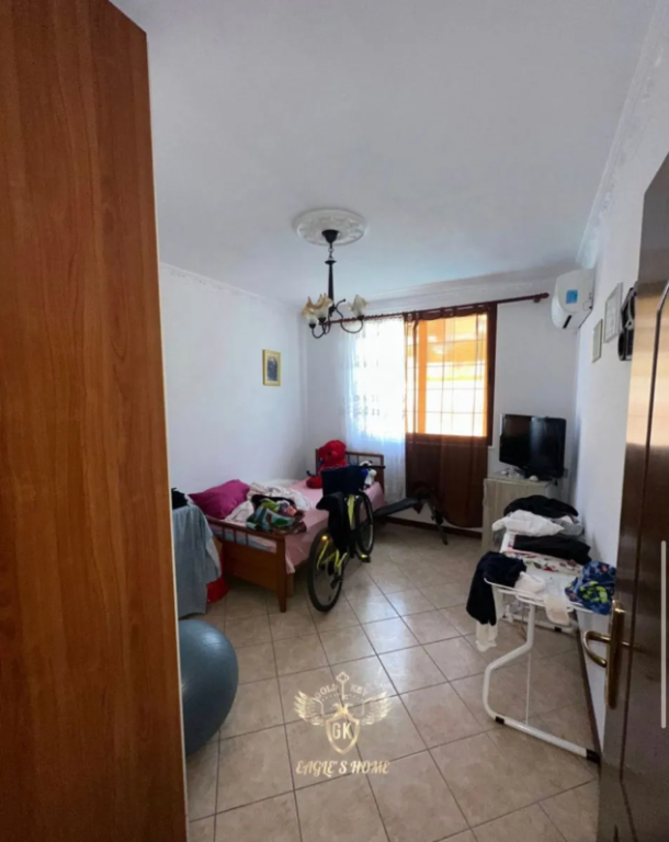APPARTAMENTO IN VENDITA • 3+1+2 + 2 ALLKONE VOLLGA DURRES