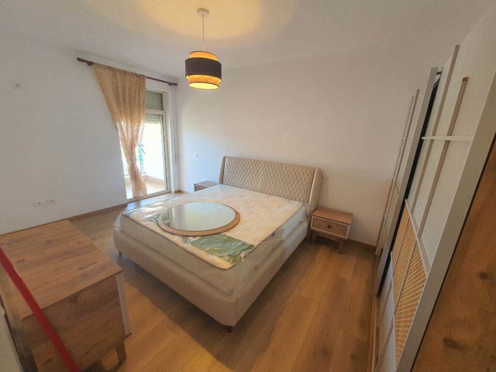 Vicino a Vienna, si affitta un appartamento 4+1