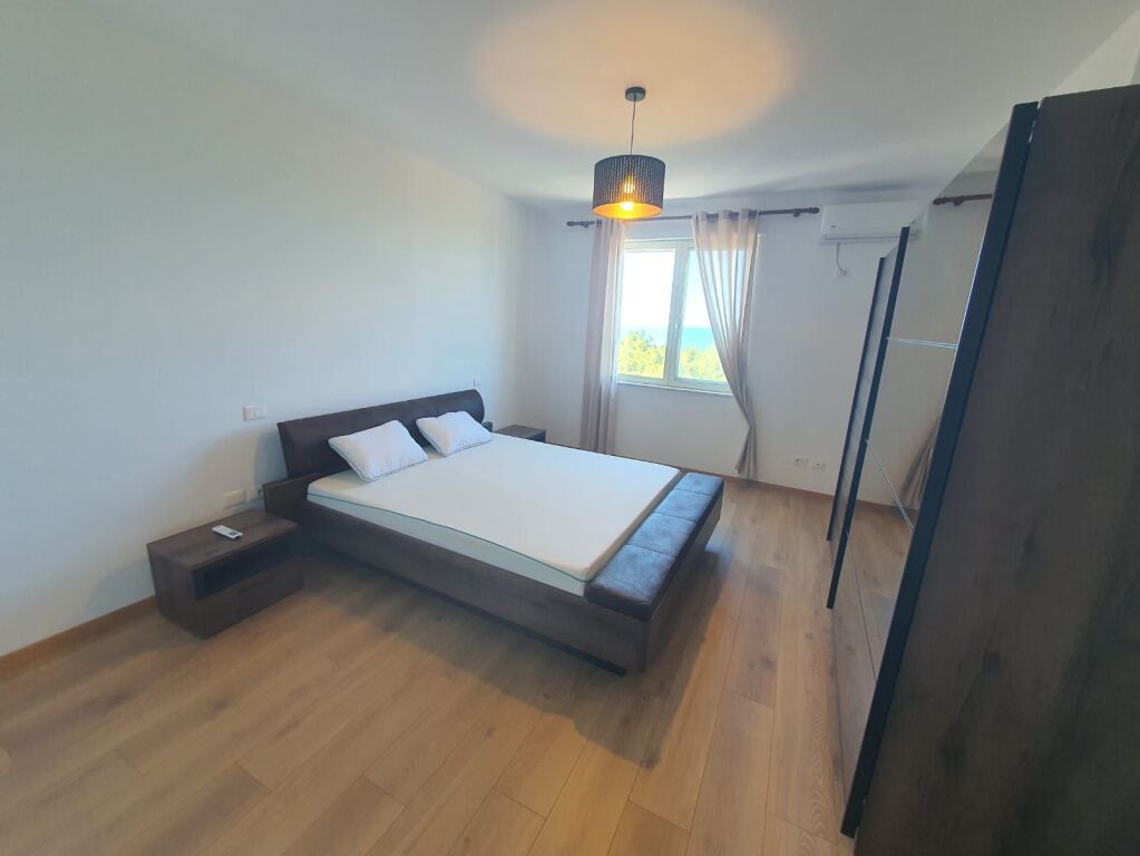 Vicino a Vienna, si affitta un appartamento 4+1