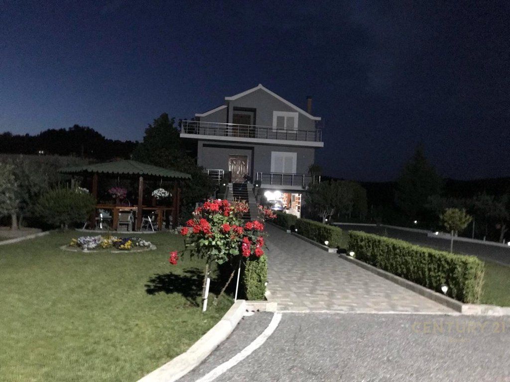 LAND + VILLA FOR SALE, Vore, Tirana