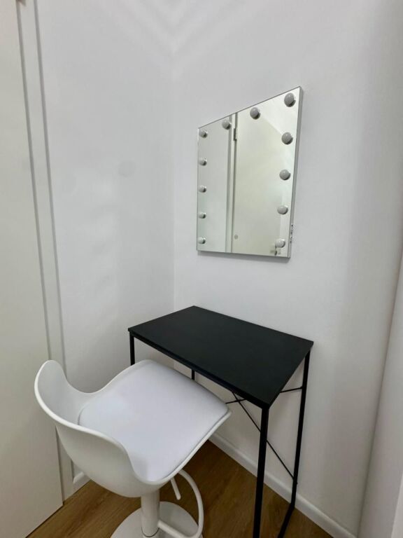 Jepet me qira apartament 1+1