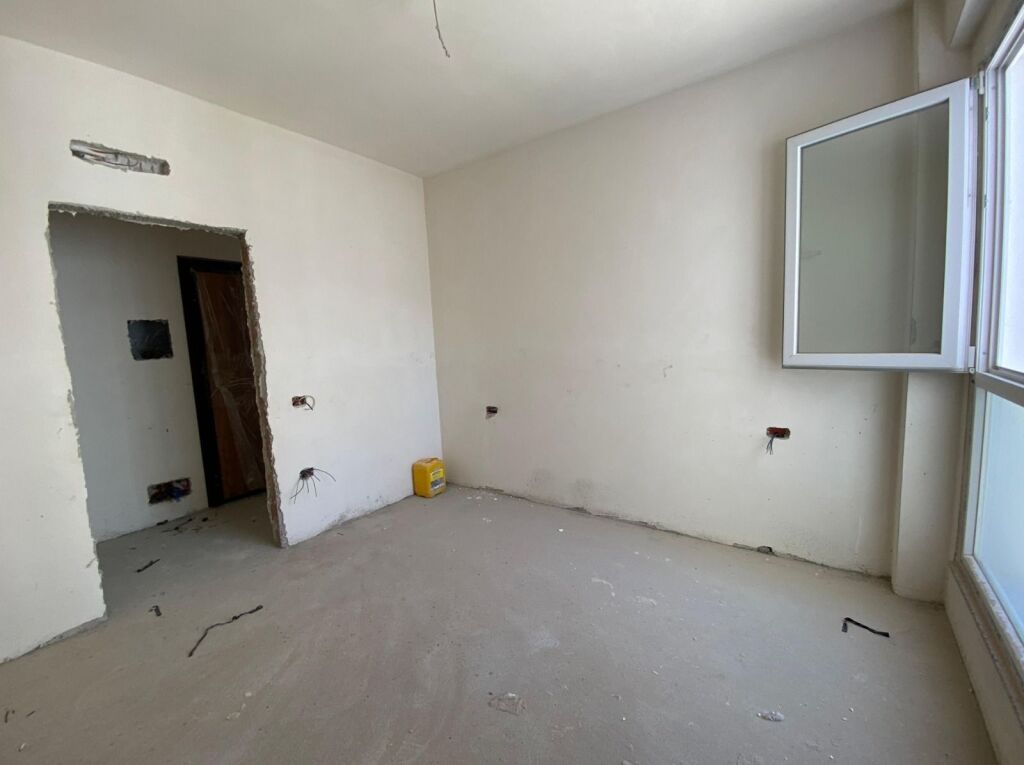 OKAZION APARTAMENT NE SHITJE 2+1+2 ASTIR PRANE VILA L