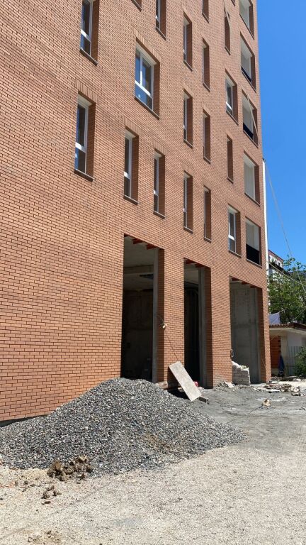 Apartament 2+1+2 në shitje – Astir