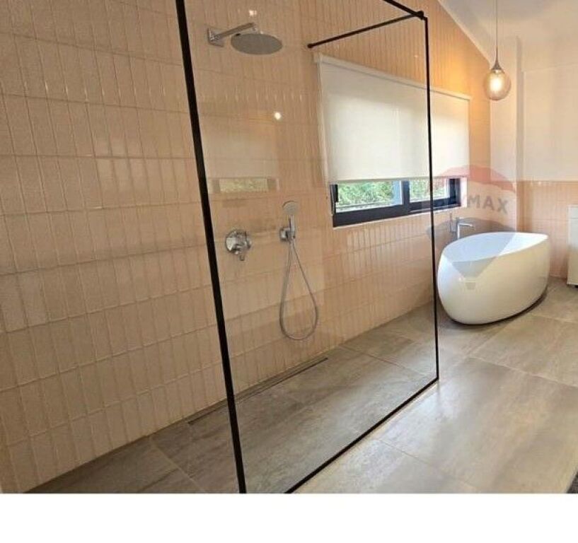 In affitto - Villa di lusso vicino al Lago Secco ID: 530201001-816