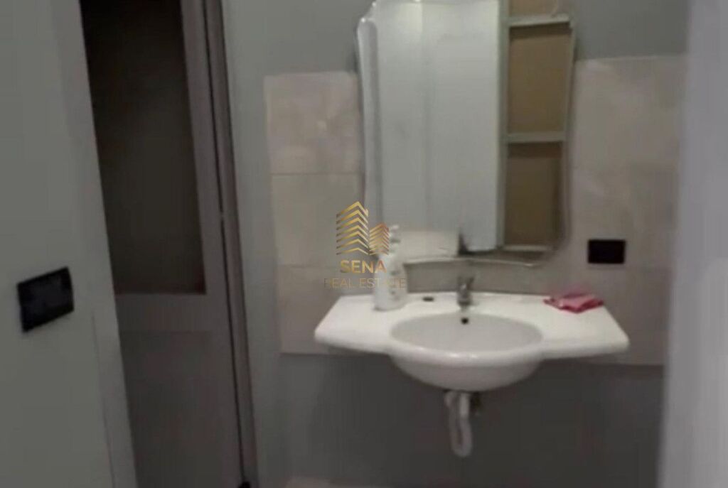 Affitto, Locale Commerciale, Rruga e Dibres, 45.000 Lek/Mese