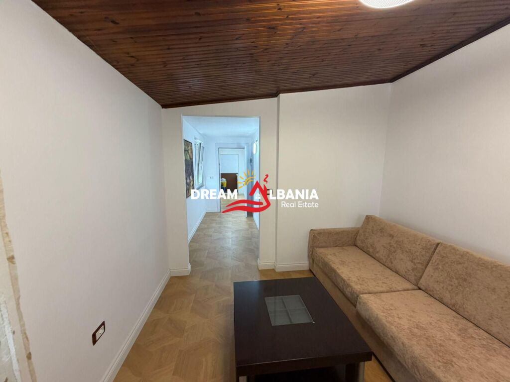 Apartment 2+1+2 for rent at Irfan Tomini near 26 Nentori school (ID 42215543)