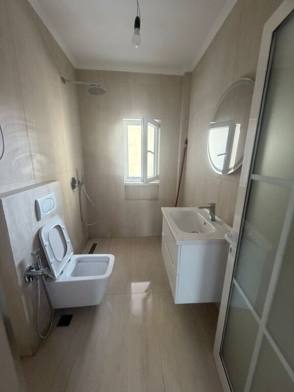 Appartamento 1+1 in vendita dietro Europian Porcelan