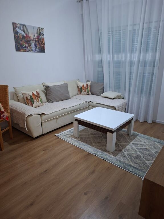 Appartamento 1+1 in affitto a Rezidenca Kaimi