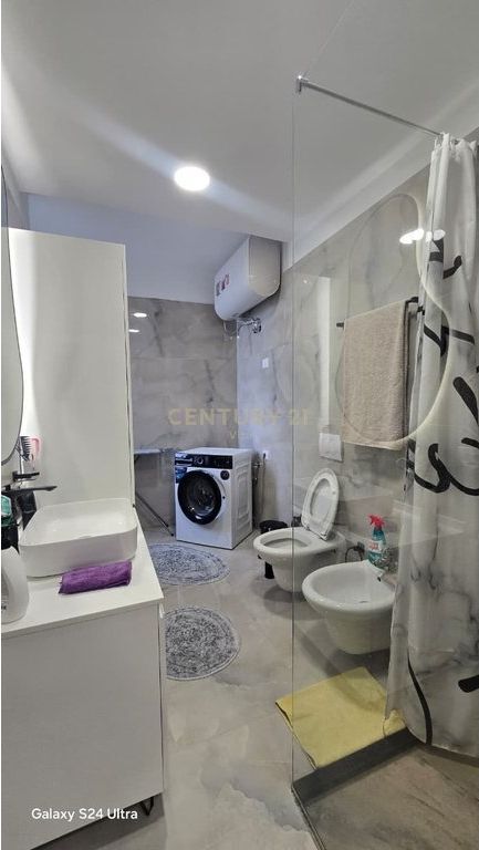 Apartament 1+1 në Shitje në Vijen e Parë me Pamje Deti, Shkëmbi i Kavajës, Durrës !!