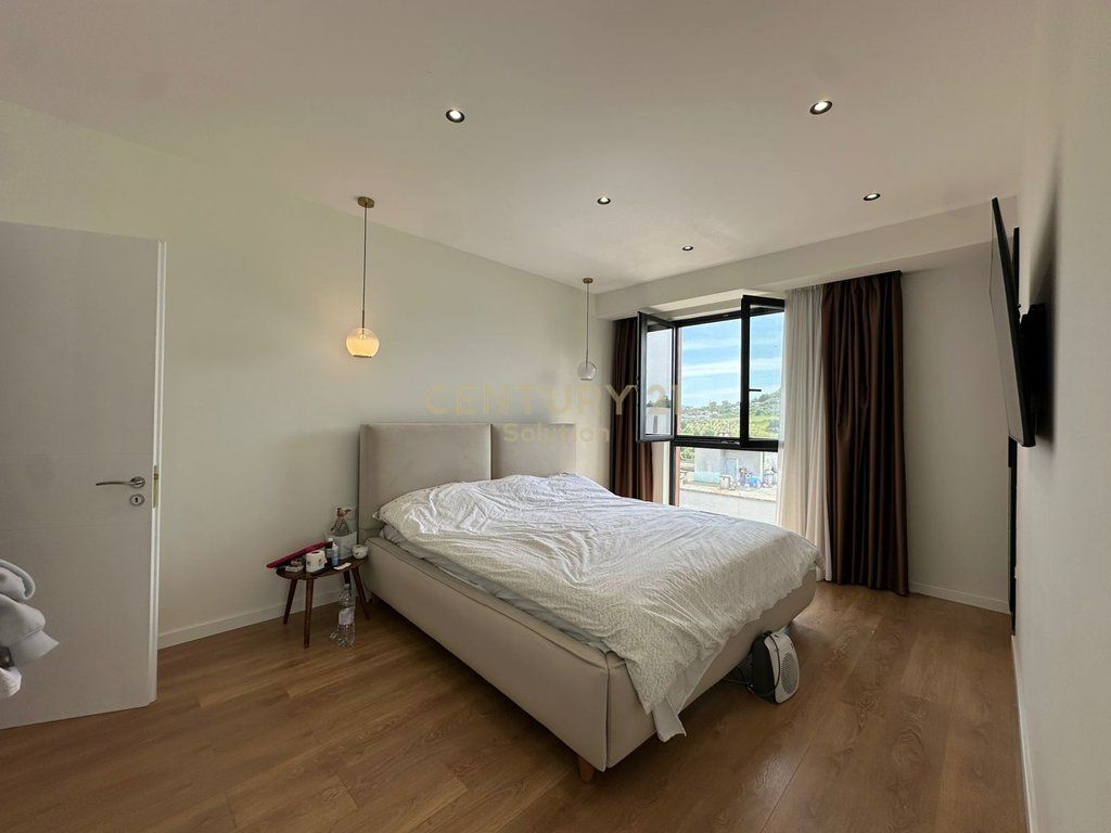 APARTAMENT 2+1+2 PER SHITJE NE ASTIR! 333,000 €