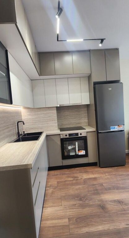 Appartamento 1+1 in vendita a Mine Peza, molto vicino al centro di Tirana!