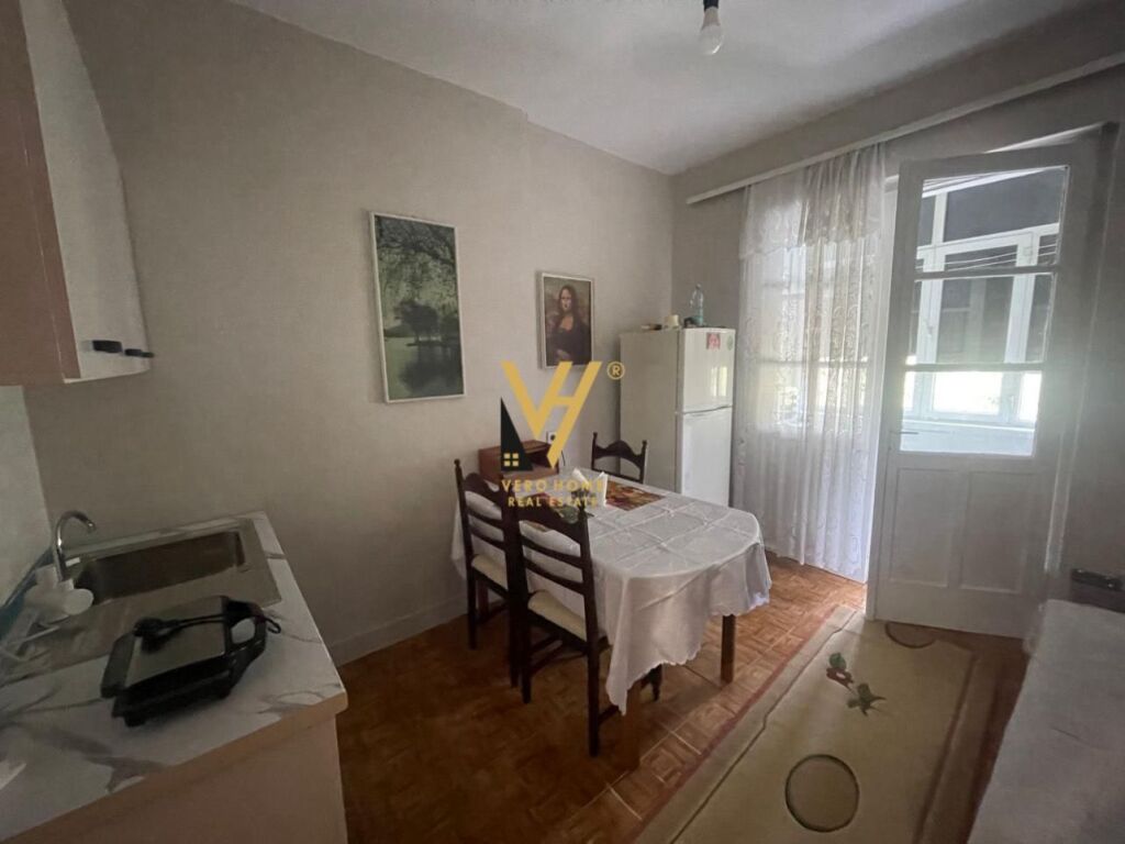 APARTMENT 2+1+BLK FOR RENT AT FORMER RESTAURANT DURRESI 45,000 LEKE