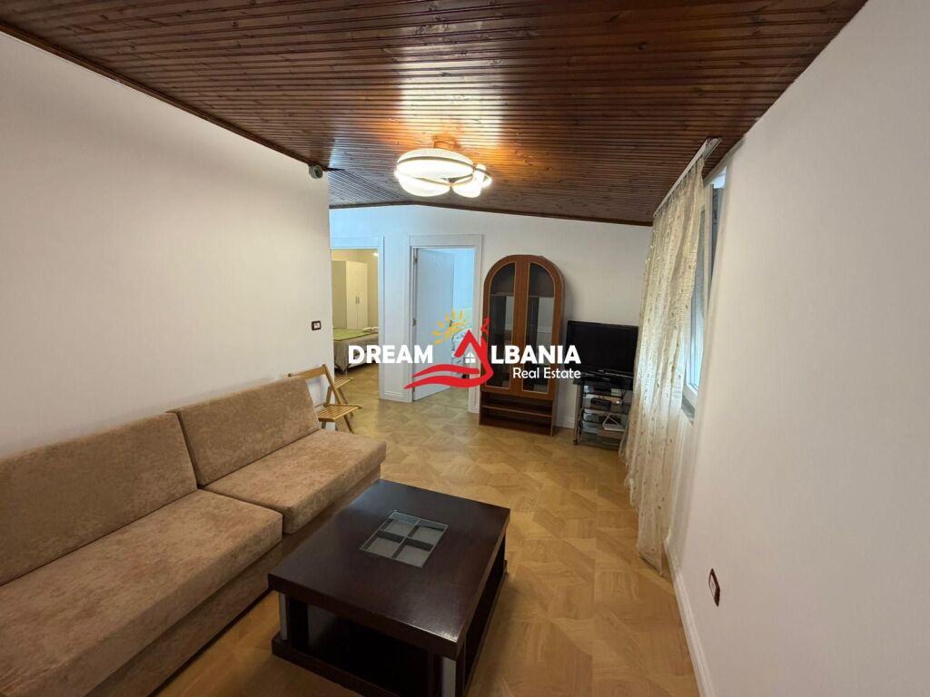 Apartment 2+1+2 for rent at Irfan Tomini near 26 Nentori school (ID 42215543)