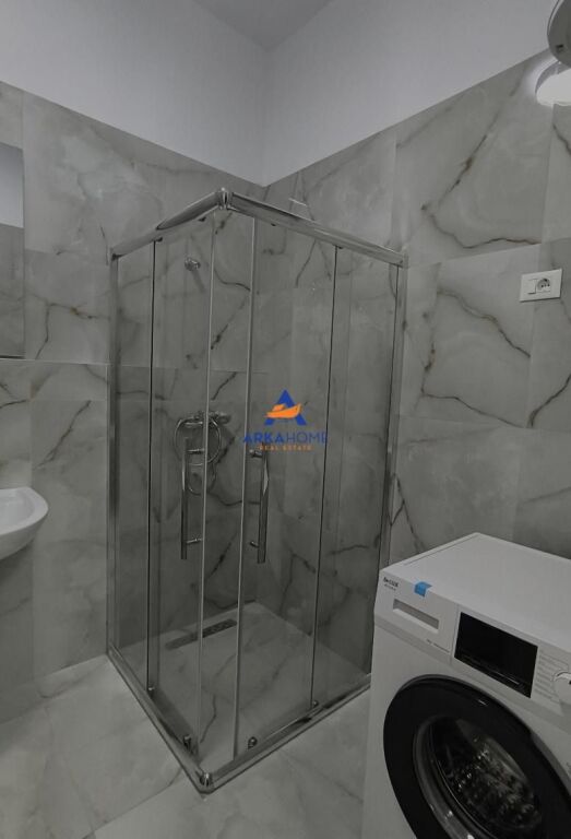 AFFITTASI APPARTAMENTO 1+1+BALCONE "COMPLESSO AURA" 60.000 LEKE