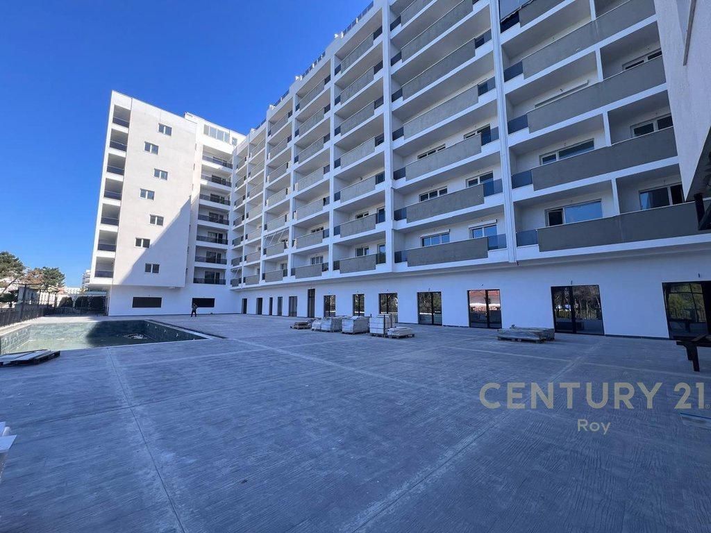 STUDIO APARTMENT WITH VERANDA FOR SALE IN GOLEM, NEAR MIAMI BEACH! 59,500