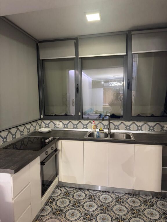 Qera apartament 1+1 ,21 dhjetori kompleksi Alba