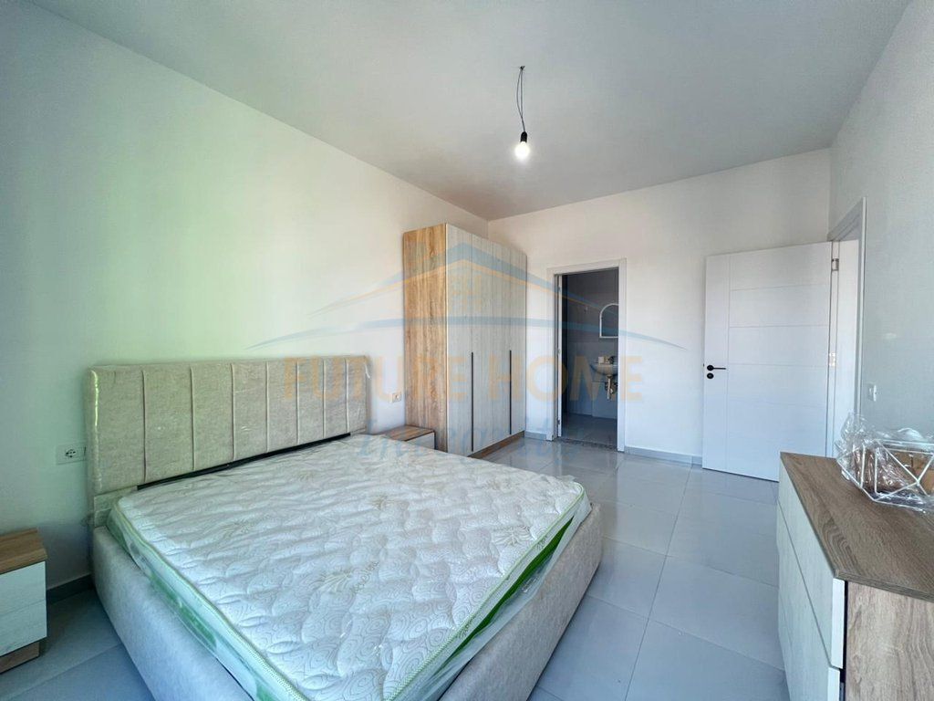 In vendita, Appartamento 2+1+2, Via 5 Maji, Tirana.