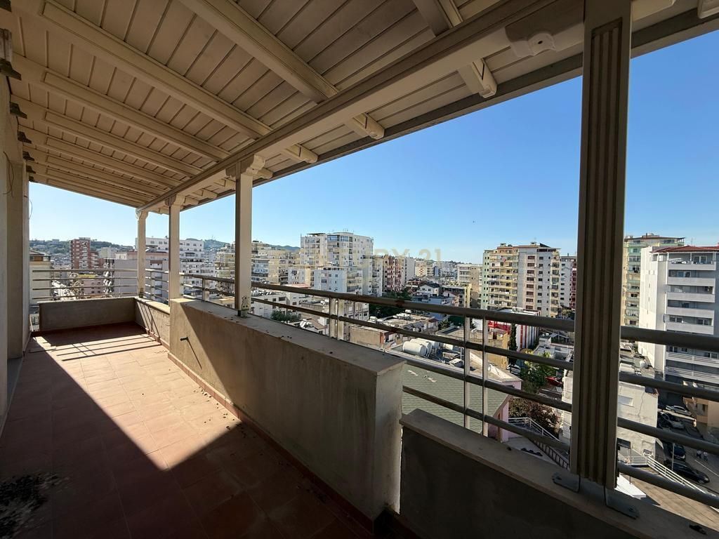 Papafingo for sale near the former Sports Park, Durrës !
