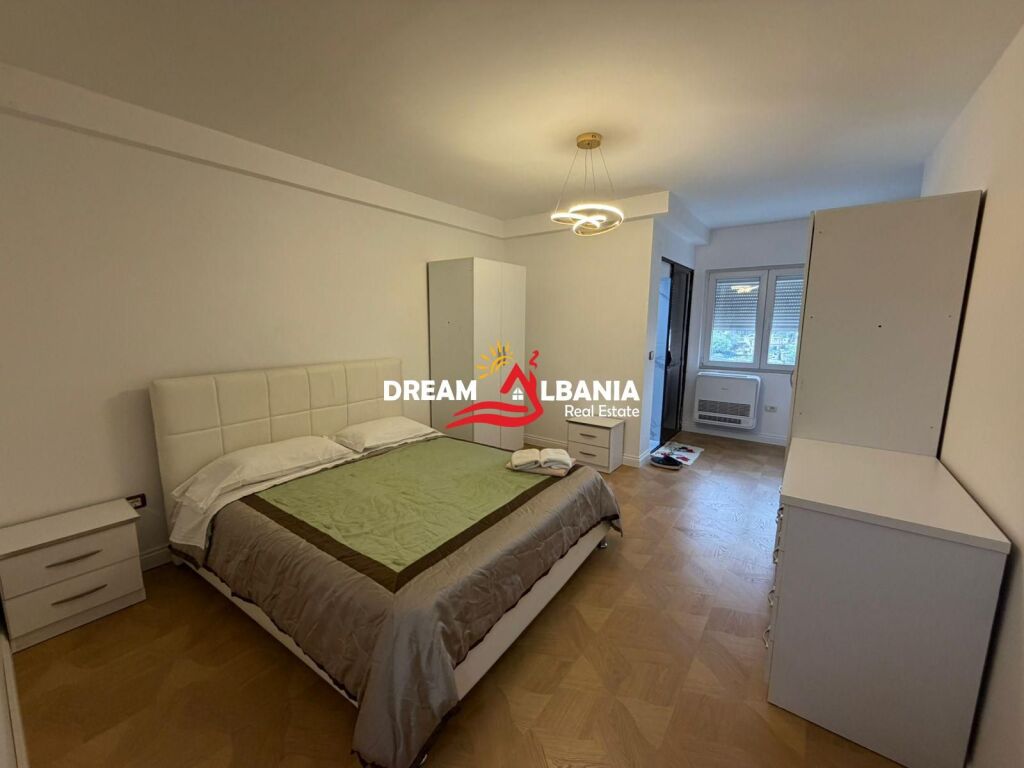 Apartment 2+1+2 for rent at Irfan Tomini near 26 Nentori school (ID 42215543)