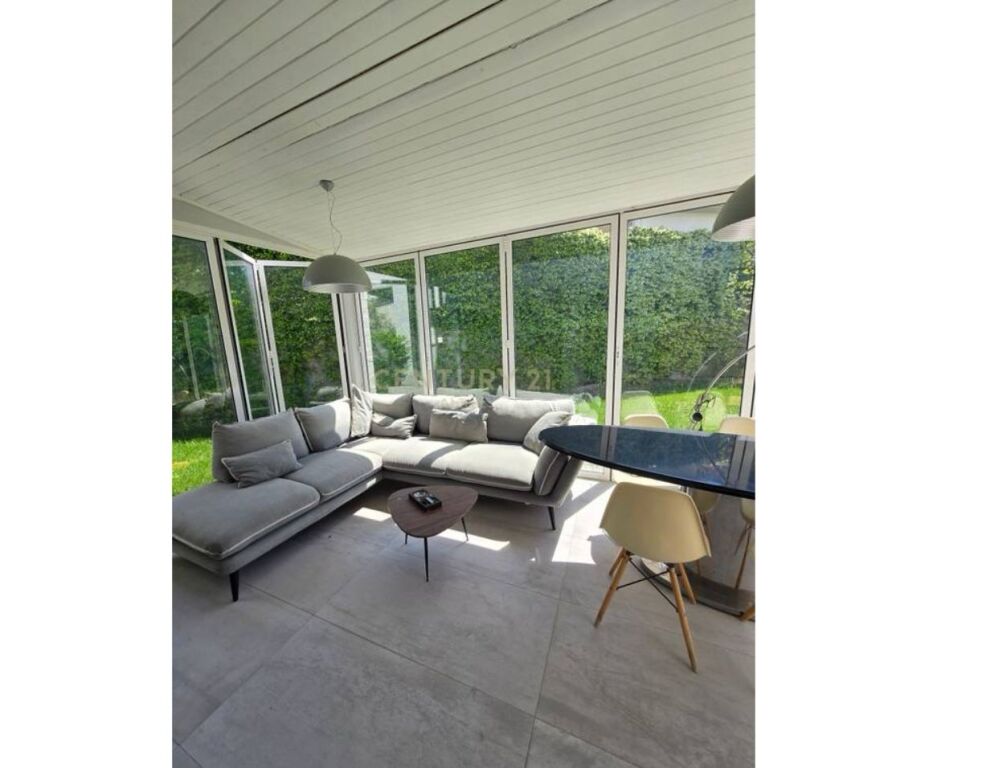 Villa di Lusso in Vendita a Long Hill Residence